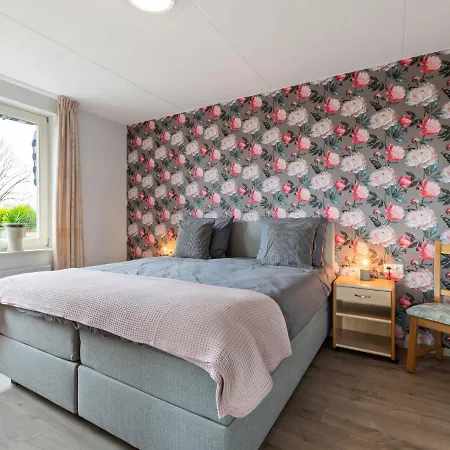 Alluring In With Garden Velden