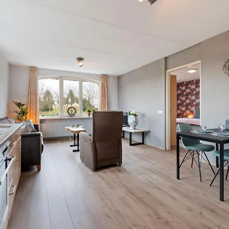 Alluring In With Garden Holiday home Velden