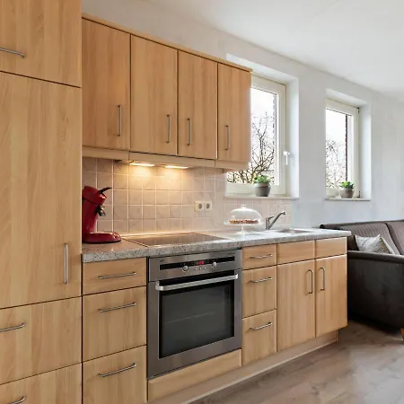 Holiday home Alluring In With Garden Velden